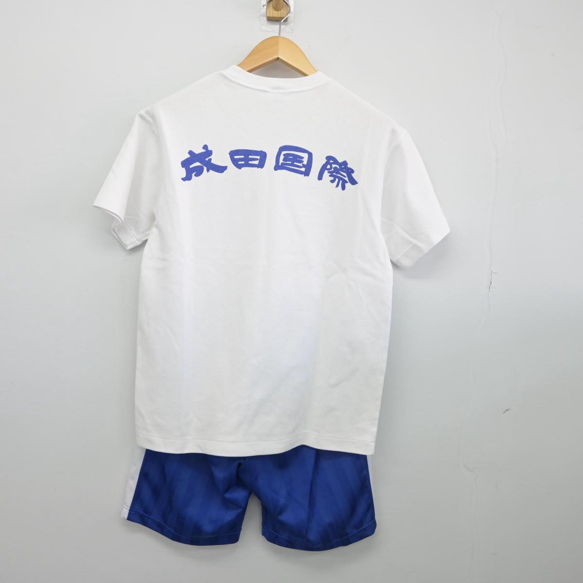 【中古】千葉県 成田国際高等学校 女子制服 2点（体操服 上・体操服 下）sf028334