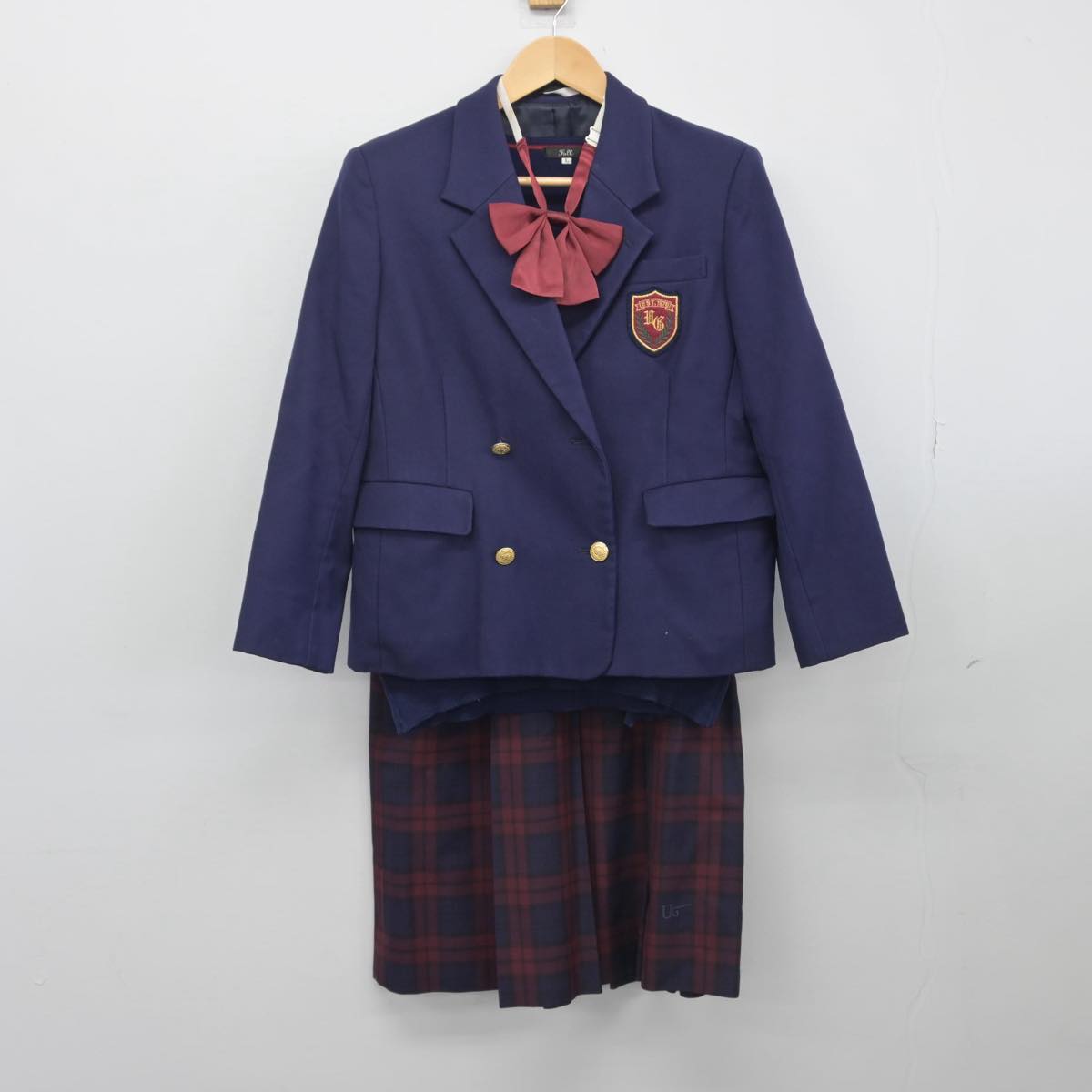 【中古】埼玉県 浦和学院高等学校 女子制服 4点（ブレザー・ニット・スカート）sf028384