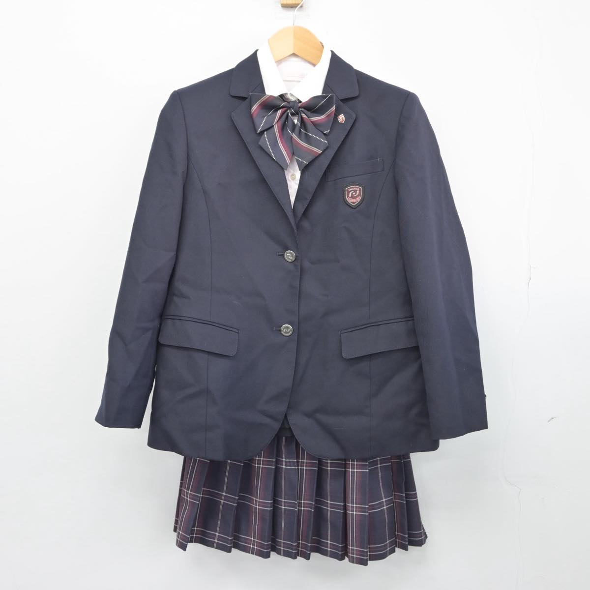 【中古】福岡県 西日本短期大学附属高等学校 女子制服 3点（ブレザー・シャツ・スカート）sf028451