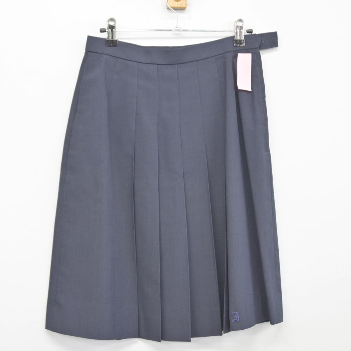 【中古】三重県 いなべ総合学園高等学校 女子制服 2点（シャツ・スカート）sf028478