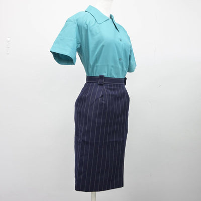 【中古】 全日本空輸株式会社 女子制服 3点（シャツ・シャツ・スカート）sf028536