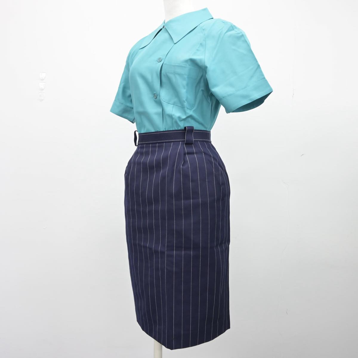 【中古】 全日本空輸株式会社 女子制服 3点（シャツ・シャツ・スカート）sf028536