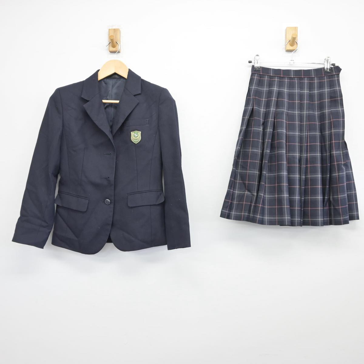 【中古】大阪府 守口東高等学校 女子制服 3点（ブレザー・スカート）sf028542