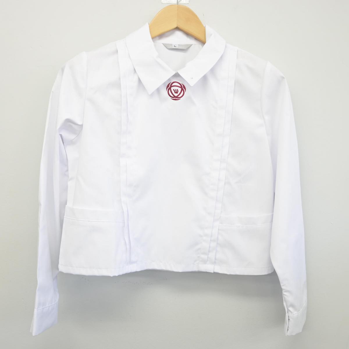 【中古】奈良県 育英西中学校 女子制服 3点（シャツ・ニット）sf028550