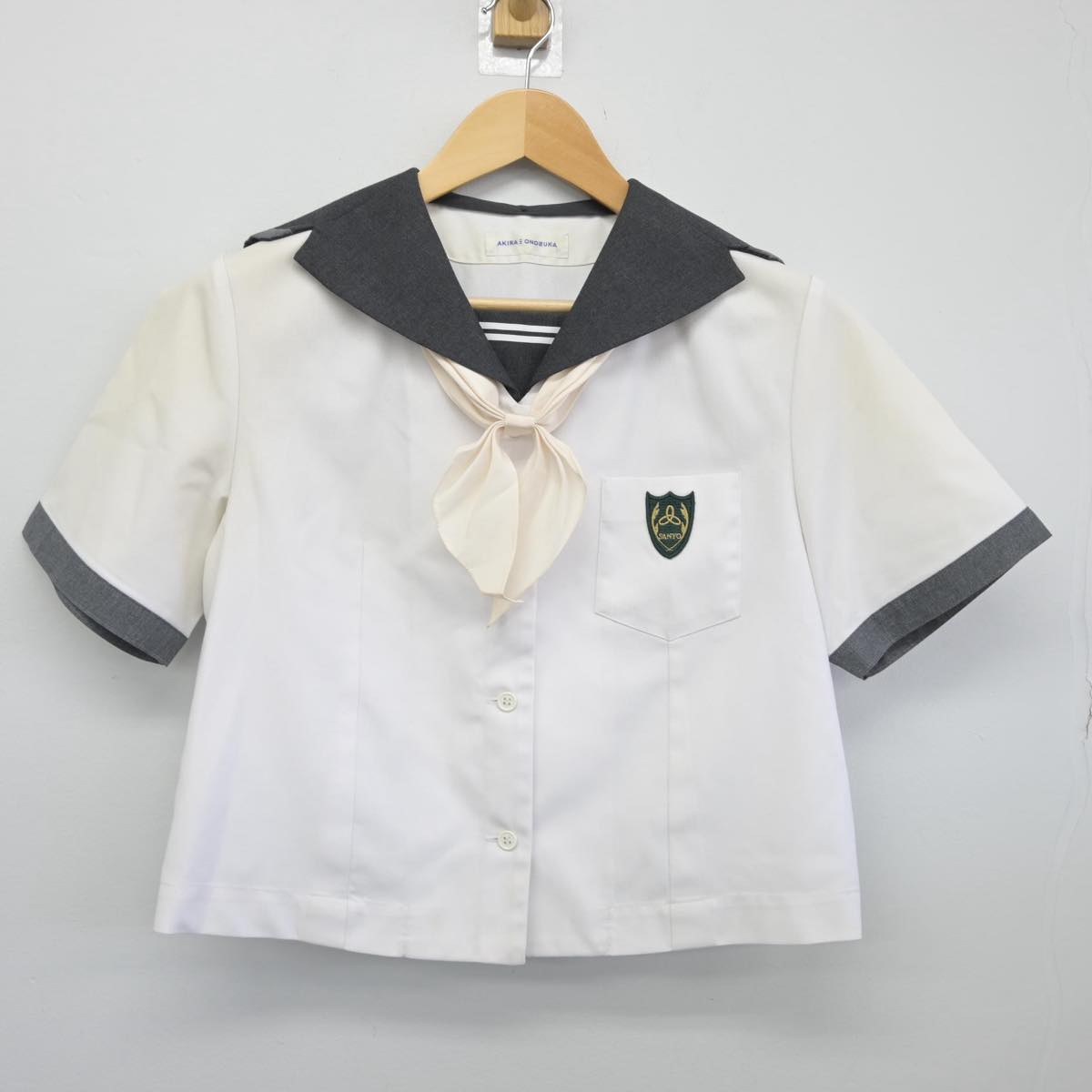 【中古】岡山県 山陽学園高等学校 女子制服 4点（セーラー服・スカート）sf028554