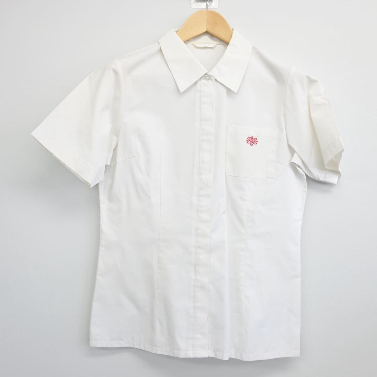 【中古】福岡県 久留米高等学校 女子制服 2点（シャツ・スカート）sf028561