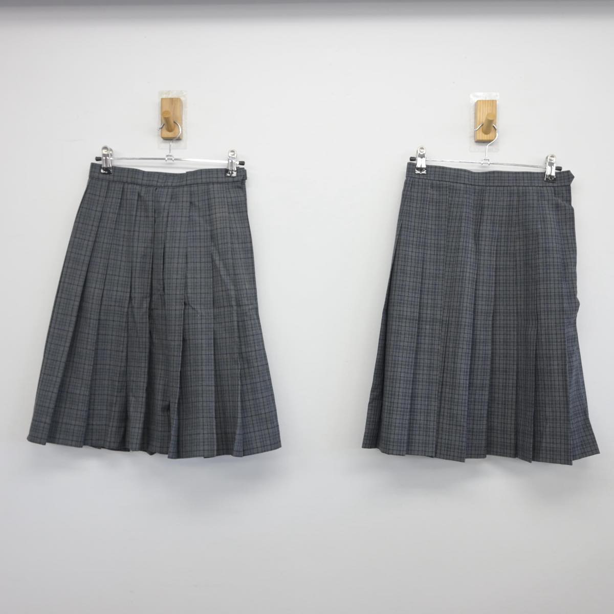 【中古】京都府 育親中学校 女子制服 4点（ブレザー・スカート・スカート）sf028602