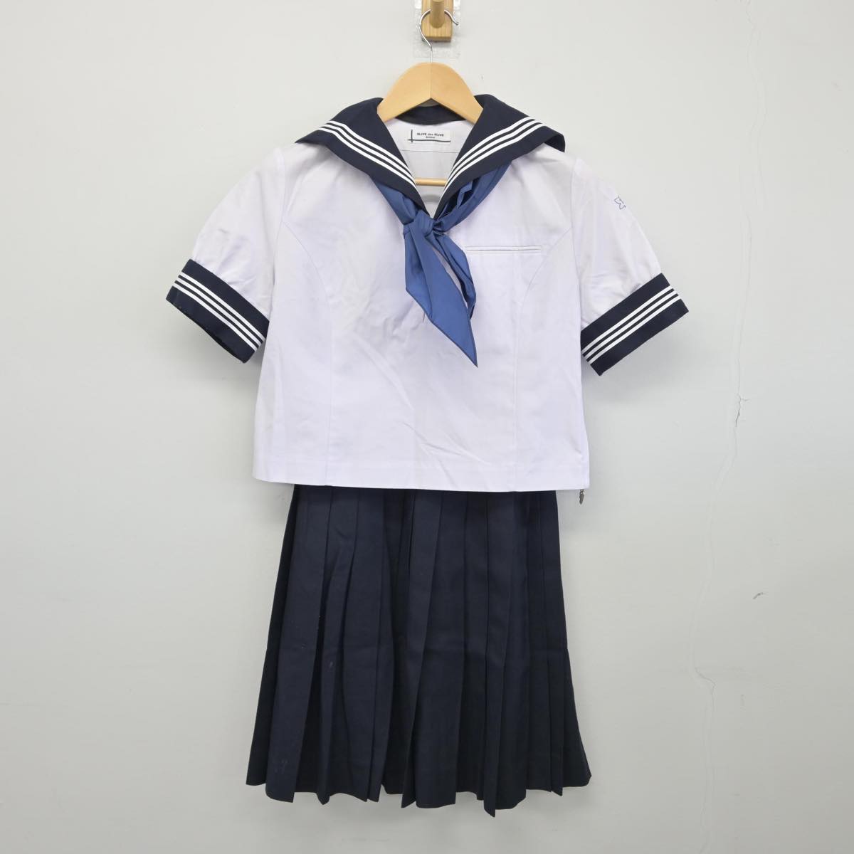 【中古】栃木県 栃木女子高等学校 女子制服 4点（セーラー服・セーラー服・スカート）sf028616