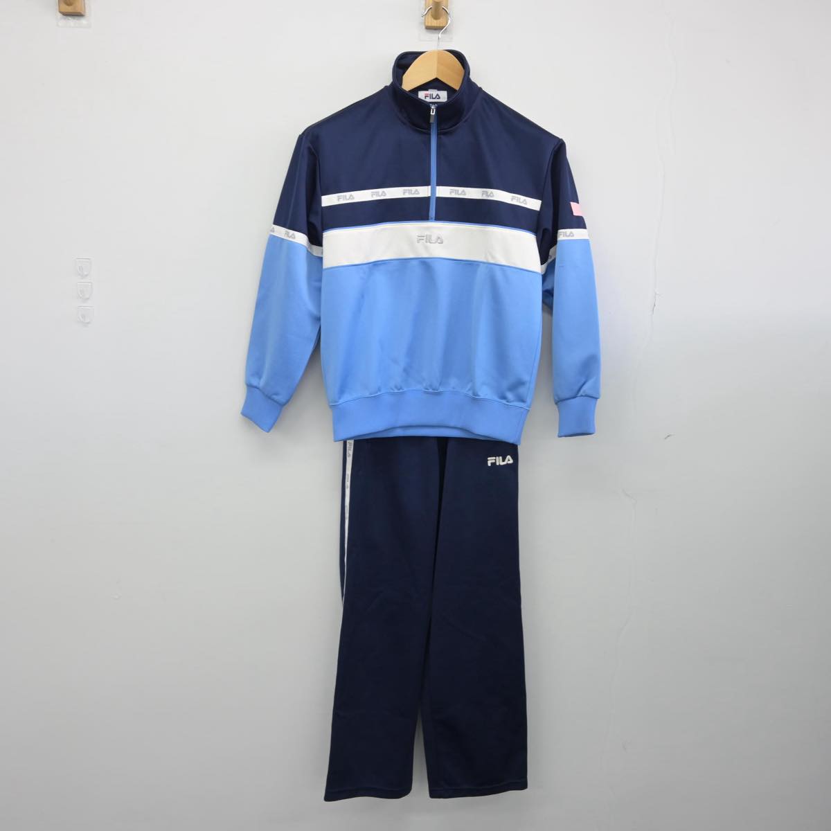 【中古】神奈川県 川崎市立橘高等学校 女子制服 2点（ジャージ 上・ジャージ 下）sf028645