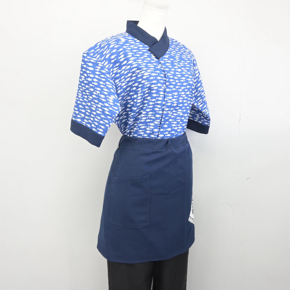 【中古】 はま寿司 女子制服 3点（エプロン / サロン・シャツ・ズボン）sf028656