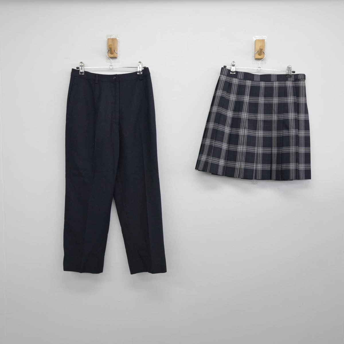 安い爆買い神奈川県　麻生総合高校　冬スカート 学生服