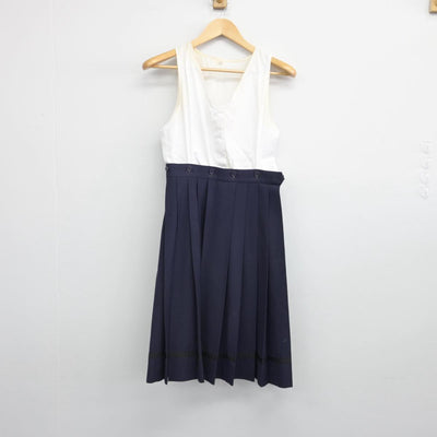 【中古】東京都 成女高等学校 女子制服 3点（セーラー服・スカート）sf028701