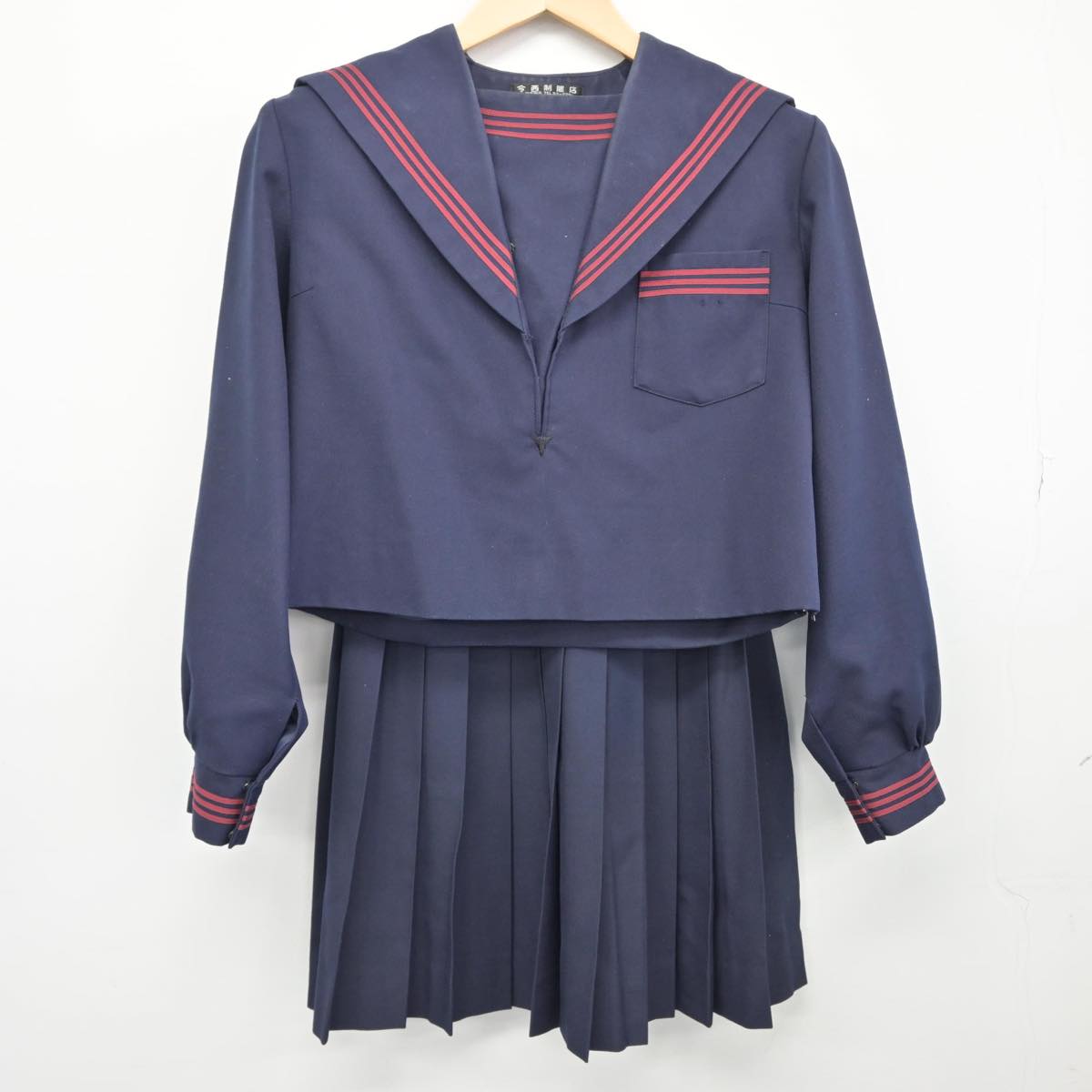 【中古】奈良県 片塩中学校 女子制服 2点（セーラー服・スカート）sf028744