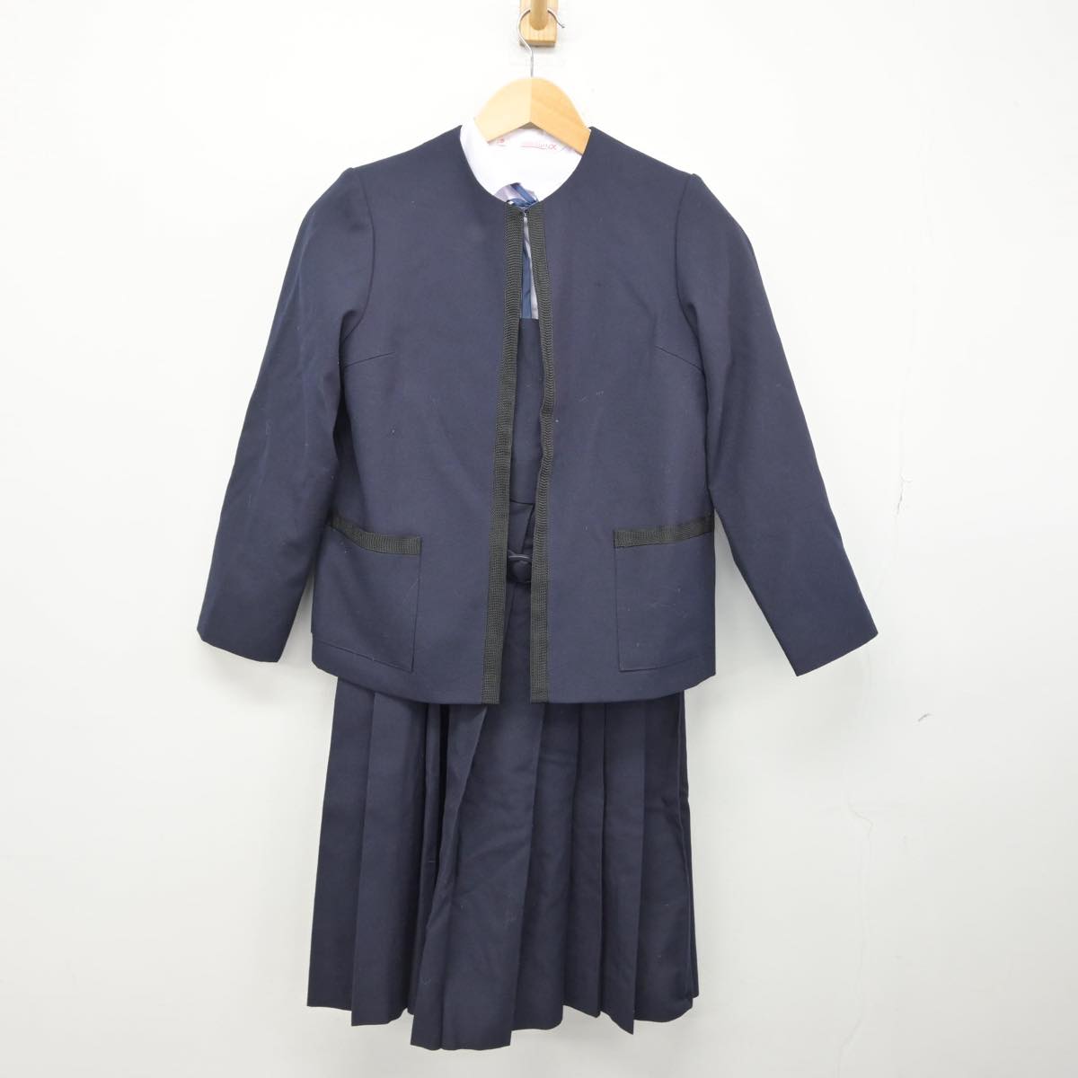 【中古】千葉県 船橋市立葛飾中学校 女子制服 4点（ブレザー・シャツ・ジャンパースカート）sf028777