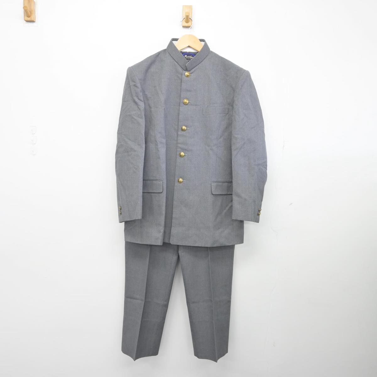 【中古】千葉県 中台中学校 男子制服 2点（ジャケット・ズボン）sf028785