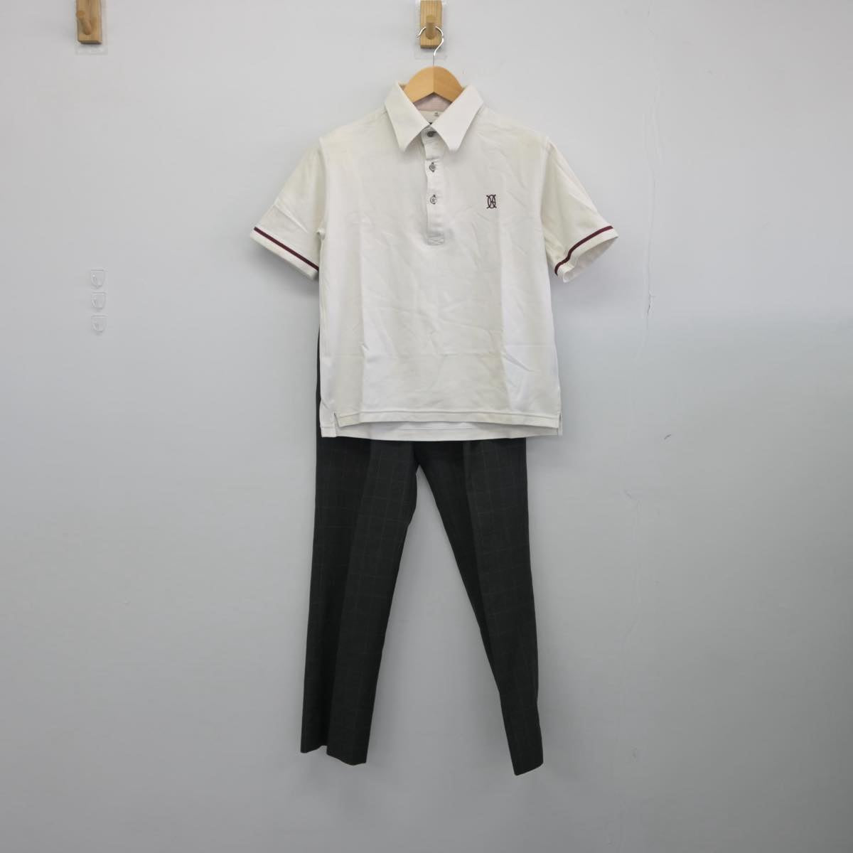 【中古】熊本県 九州学院中学校 男子制服 2点（シャツ・ズボン）sf028819