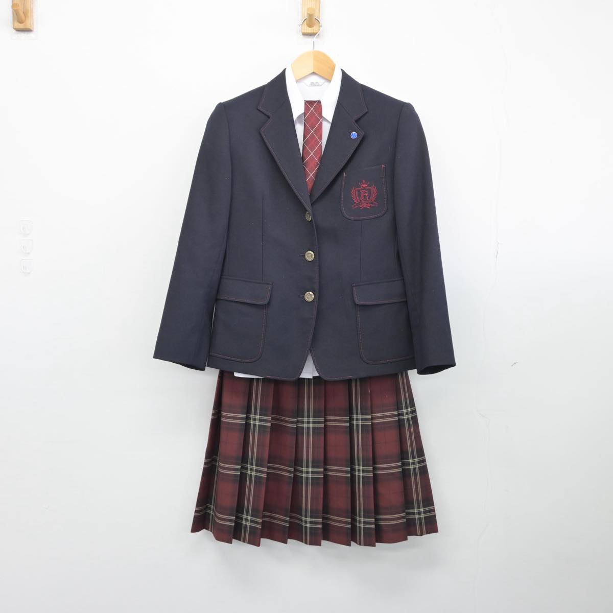 【中古】広島県 広陵高等学校 女子制服 4点（ブレザー・シャツ・スカート）sf028828