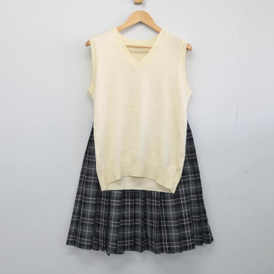 【中古】埼玉県 栗橋北彩高等学校 女子制服 2点（ニットベスト・スカート）sf028834