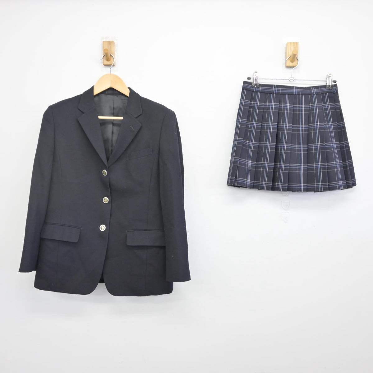 【中古】神奈川県 横須賀南高等学校 女子制服 3点（ブレザー・スカート）sf028855