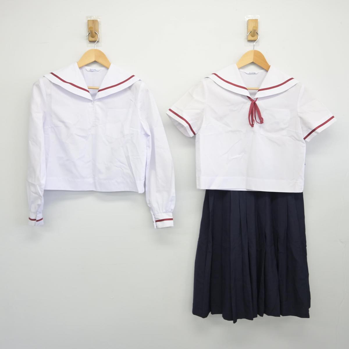 【中古】静岡県 門池中学校 女子制服 4点（セーラー服・セーラー服・スカート）sf028881