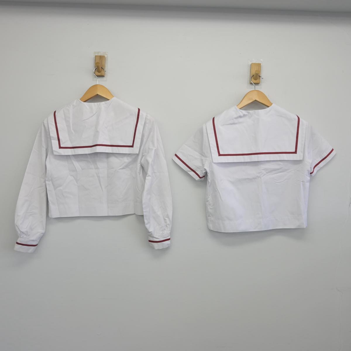 【中古】静岡県 門池中学校 女子制服 2点（セーラー服）sf028882