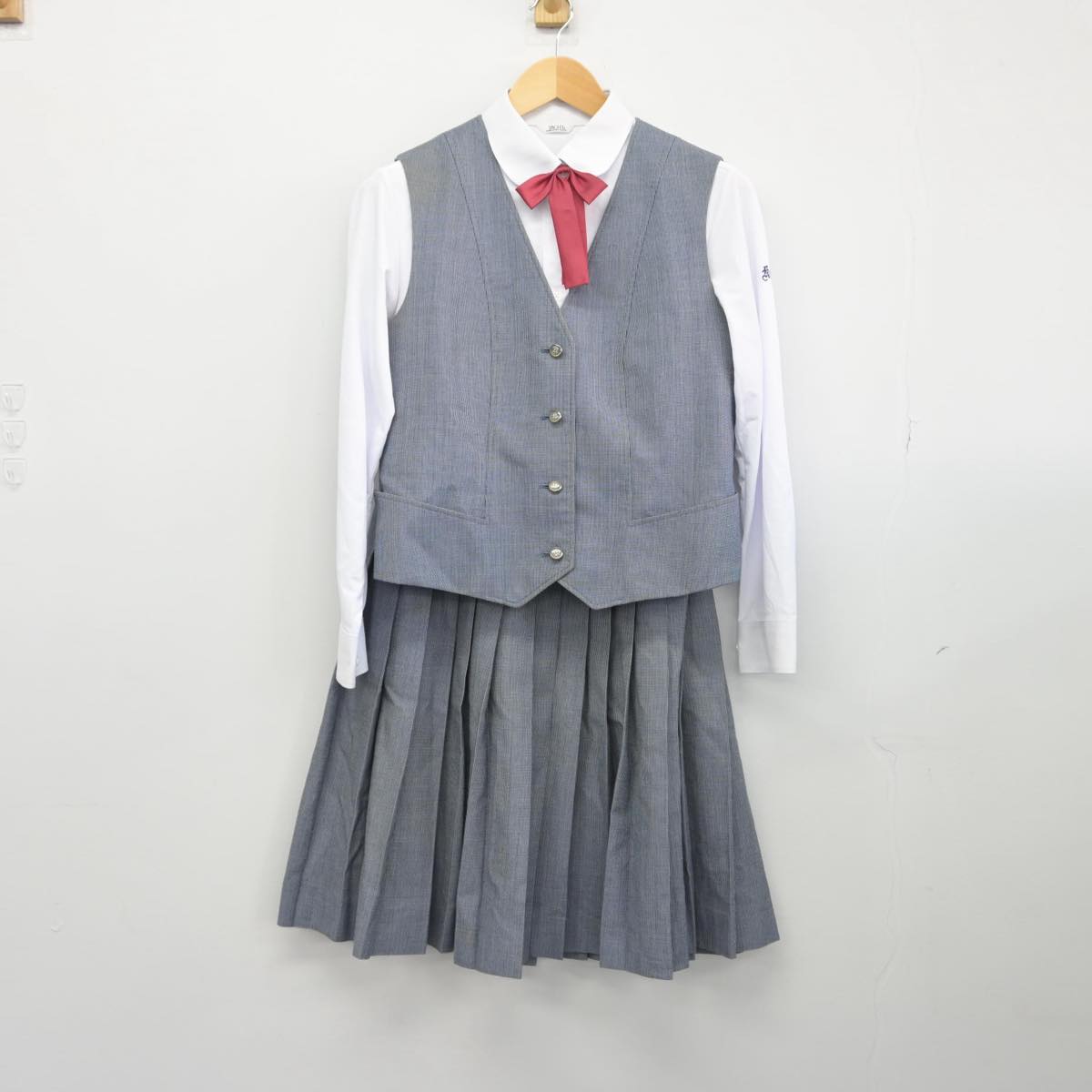 【中古】沖縄県 興南中学校・高等学校 女子制服 5点（ブレザー・ベスト・シャツ・スカート）sf028915