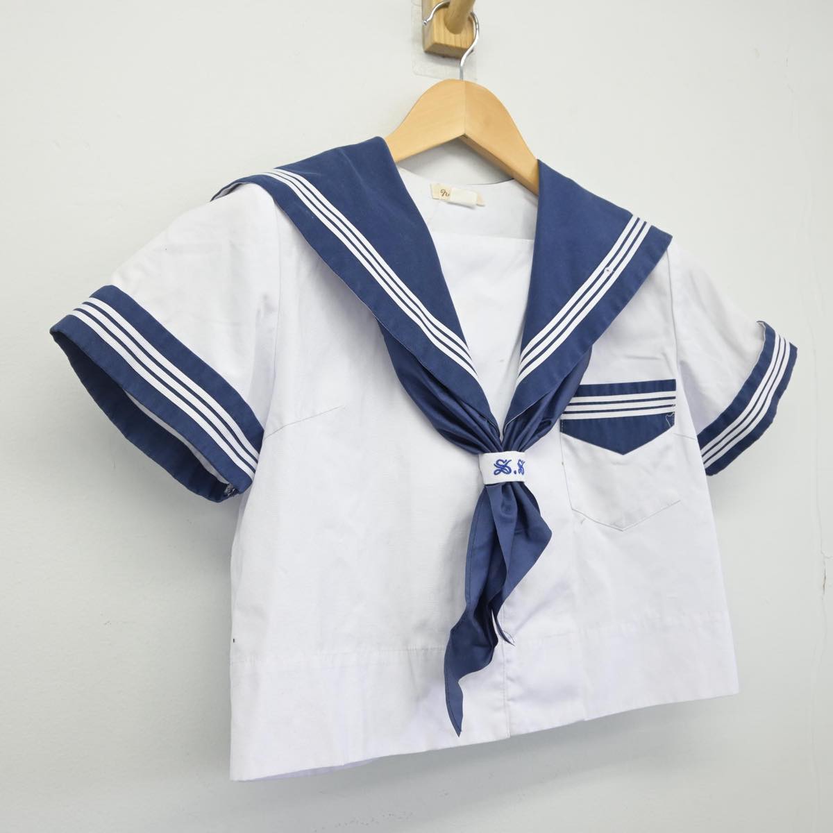 【中古】大阪府 大阪成蹊女子高等学校 女子制服 2点（セーラー服）sf028943