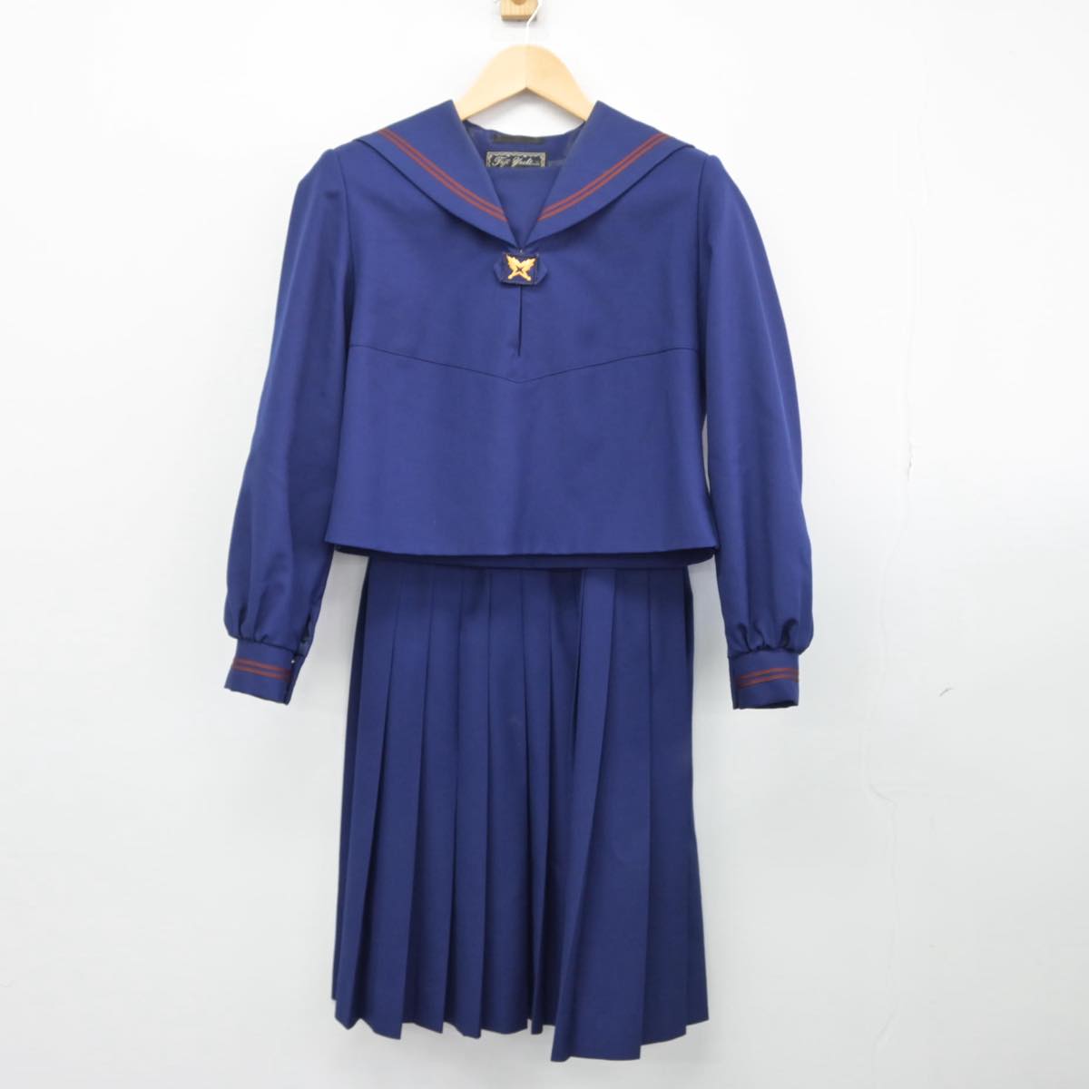 【中古】鳥取県 米子東高等学校 女子制服 2点（セーラー服・スカート）sf028960