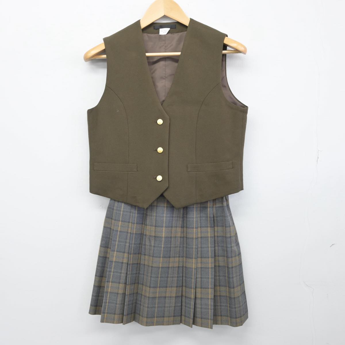 【中古】神奈川県 戸塚高等学校 女子制服 4点（ブレザー・ベスト・スカート）sf029019