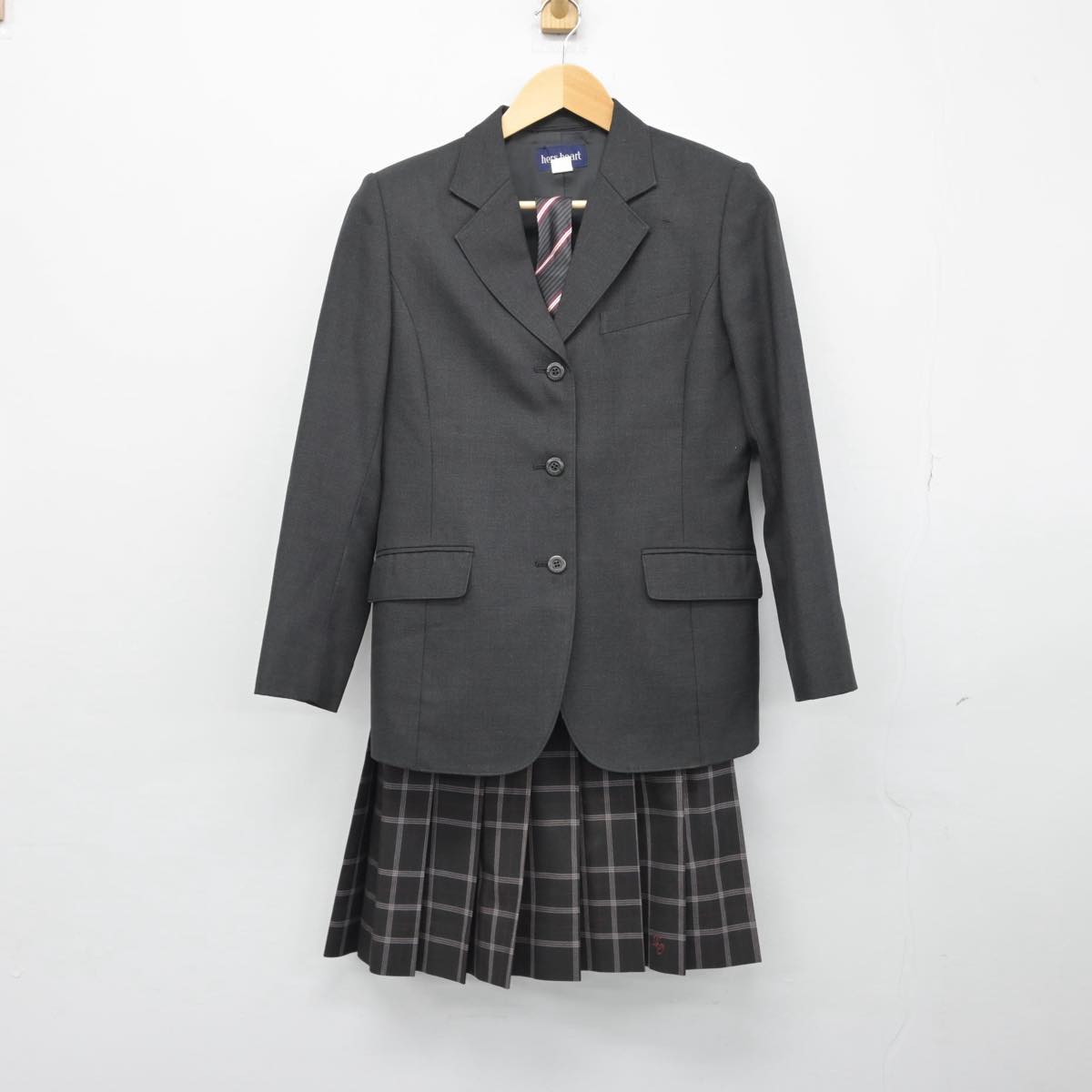 【中古】千葉県 流山おおたかの森高等学校 女子制服 3点（ブレザー・スカート）sf029041