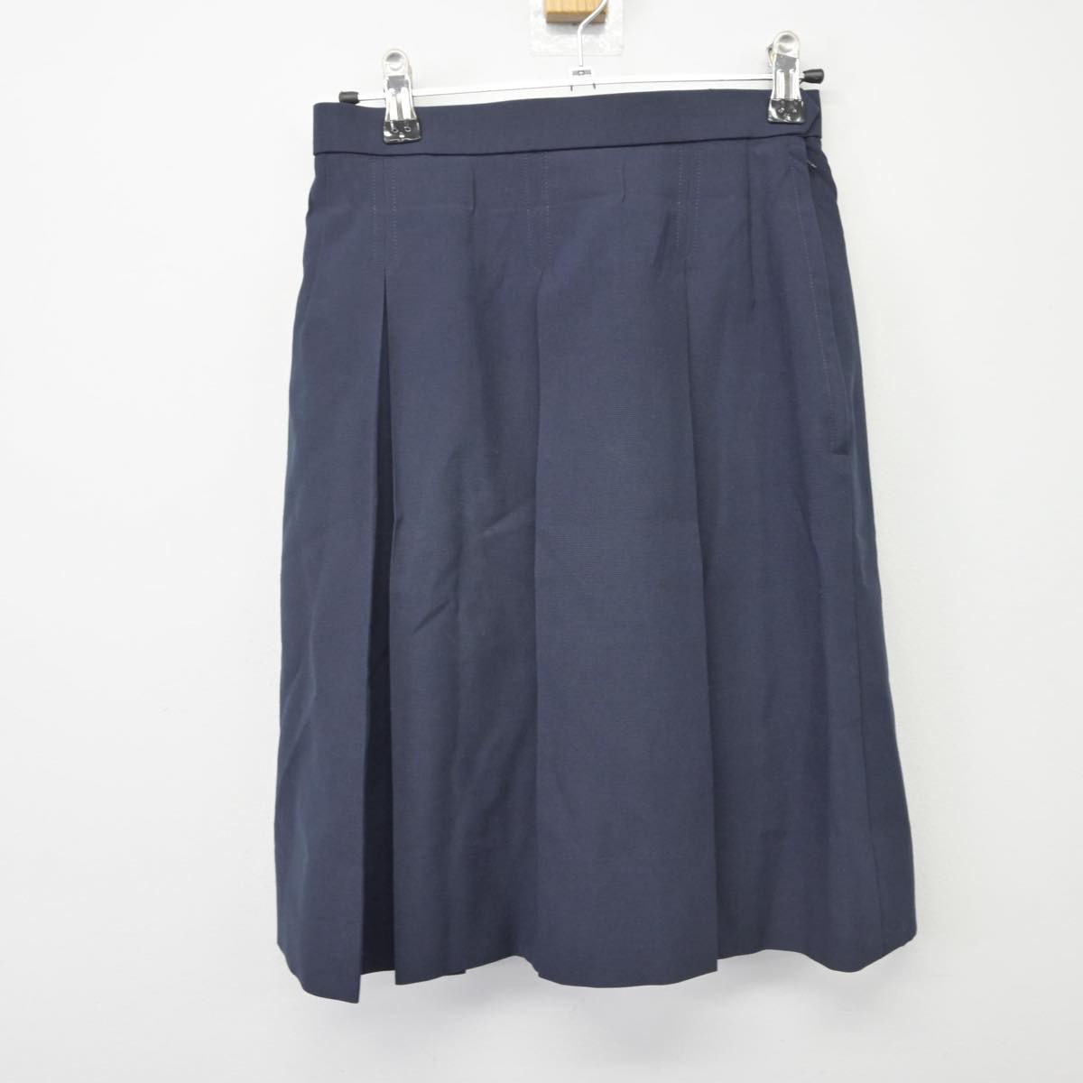 【中古】神奈川県 横浜市立新羽中学校 女子制服 3点（シャツ・ベスト・スカート）sf029081