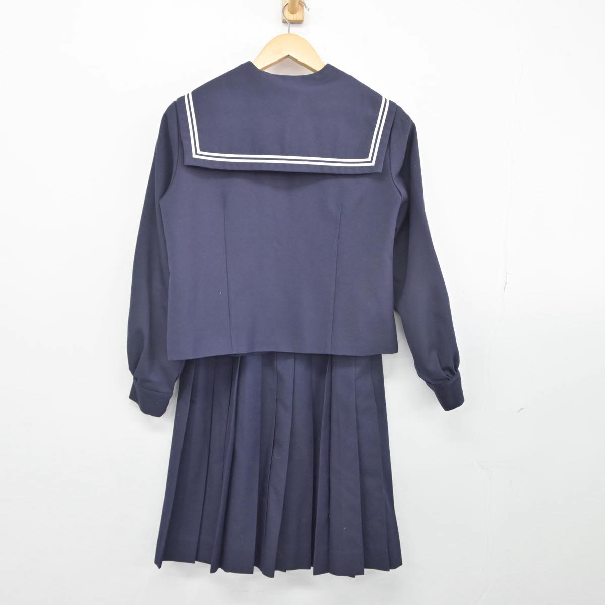 【中古】福島県 蓬莱中学校 女子制服 3点（セーラー服・スカート）sf029229