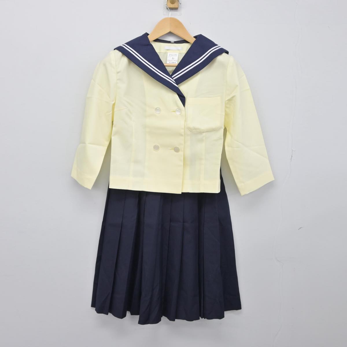 【中古】福島県 郡山商業高等学校 女子制服 3点（セーラー服・スカート）sf029329