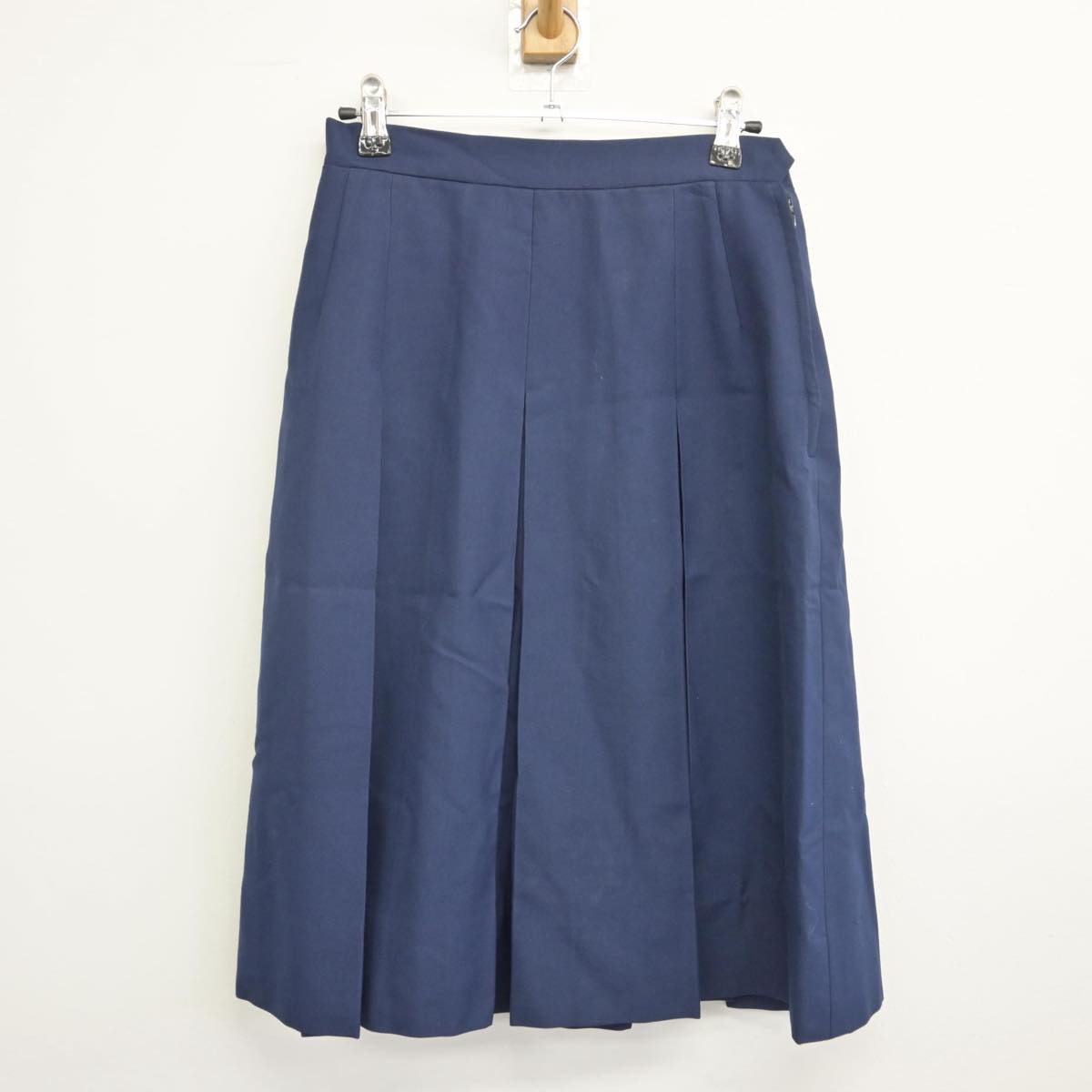 【中古】千葉県 貝塚中学校 女子制服 2点（ブレザー・スカート）sf029347