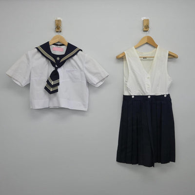 【中古】神奈川県 湘南白百合学園中学校 女子制服 4点（セーラー服・セーラー服・スカート）sf029368