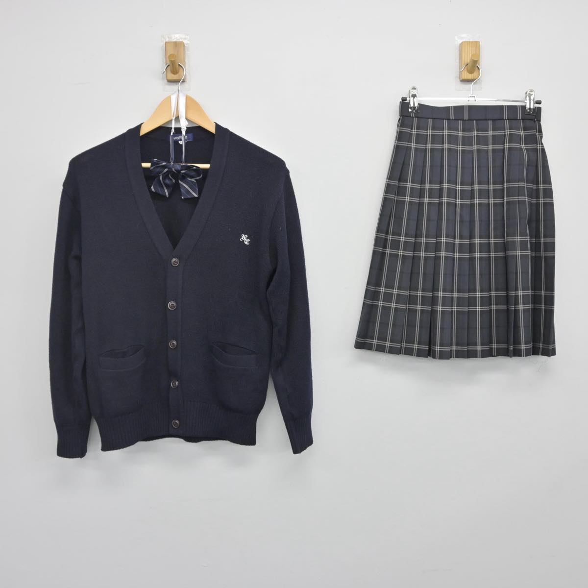 【中古】千葉県 野田中央高等学校 女子制服 4点（ブレザー・ニット・スカート）sf029385