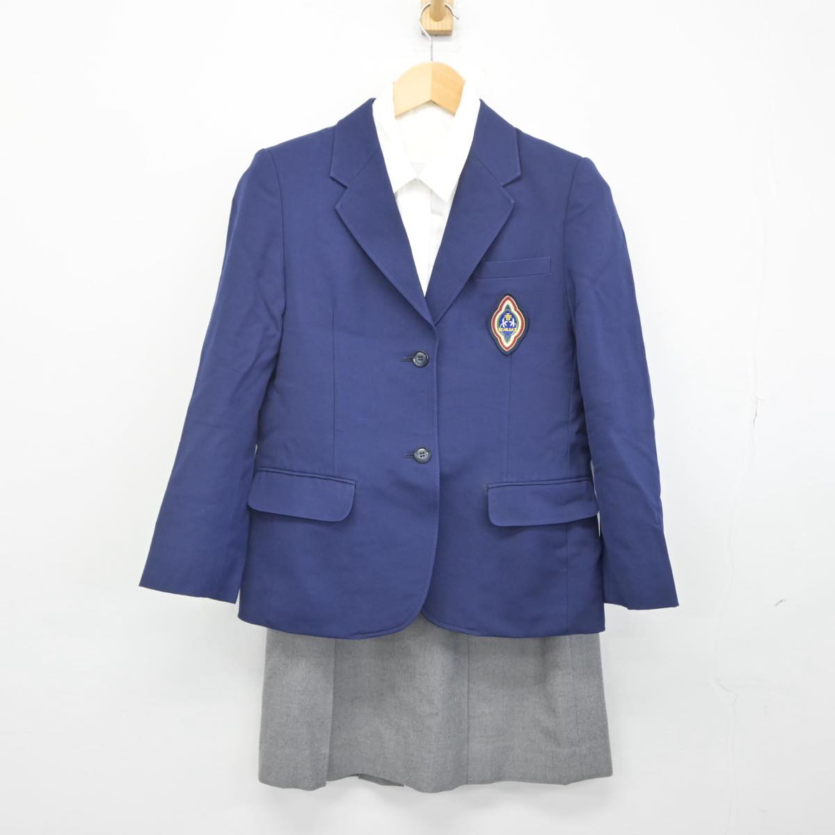 【中古】東京都 香蘭女学校中等科高等科学校 女子制服 4点（ブレザー・ニット・その他アイテム・スカート）sf029408