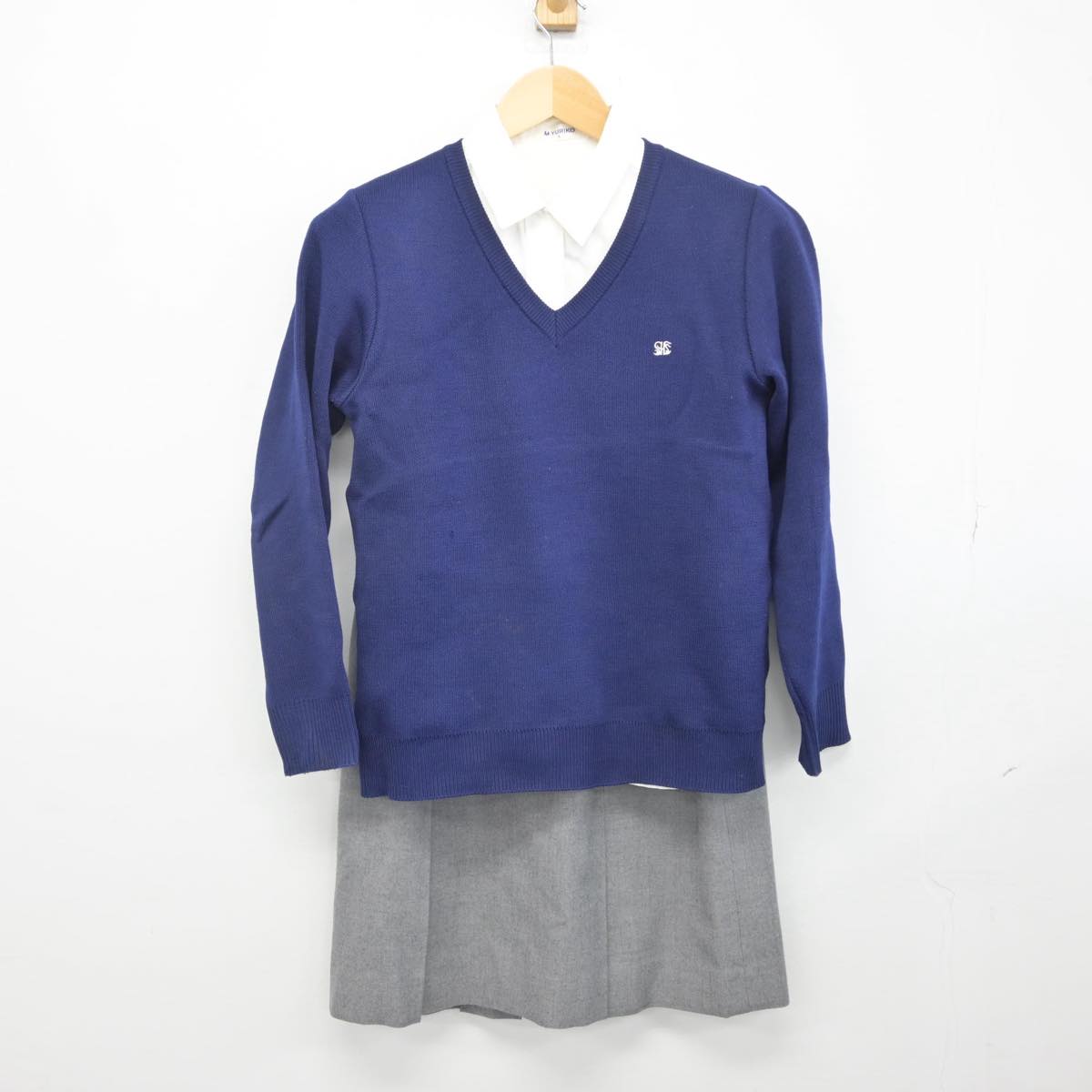 【中古】東京都 香蘭女学校中等科高等科学校 女子制服 4点（ブレザー・ニット・その他アイテム・スカート）sf029408