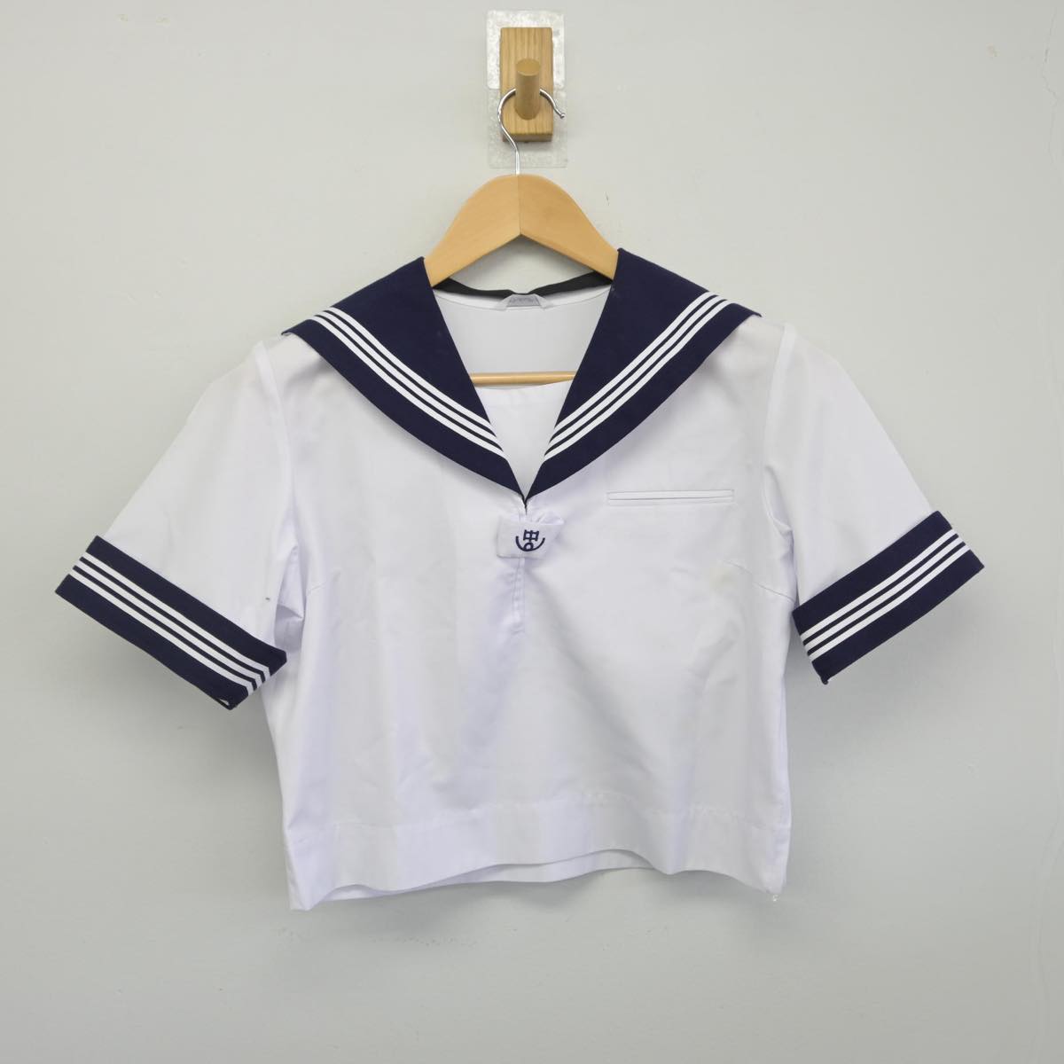 【中古】東京都 深川第六中学校 女子制服 1点（セーラー服）sf029420