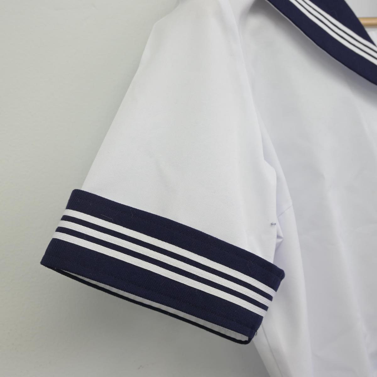 【中古】東京都 深川第六中学校 女子制服 1点（セーラー服）sf029420