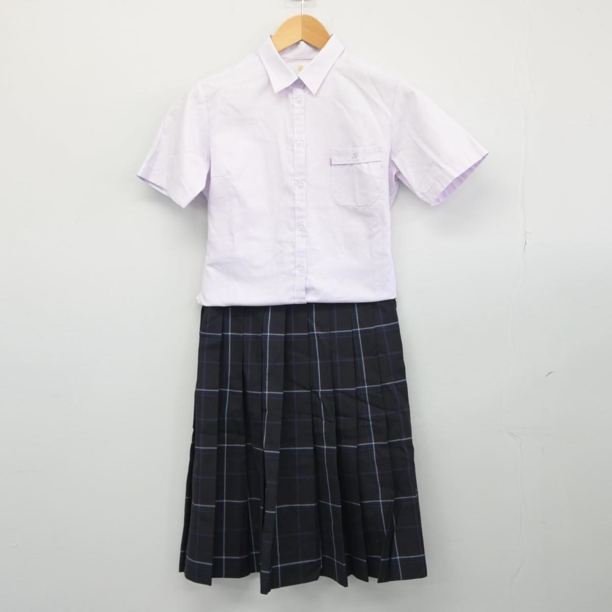 【中古】東京都 共立女子中学高等学校 女子制服 2点（シャツ・スカート）sf029452