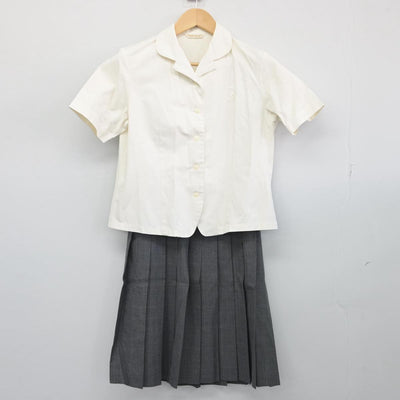 【中古】兵庫県 神港高等学校 女子制服 2点（シャツ・スカート）sf029457