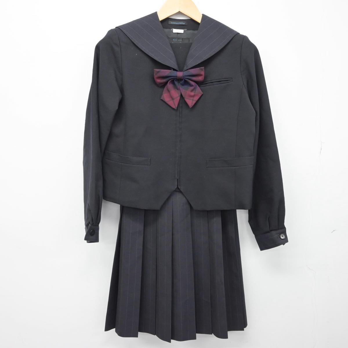 【中古】岩手県 岩手女子高等学校 女子制服 2点（セーラー服・スカート）sf029460