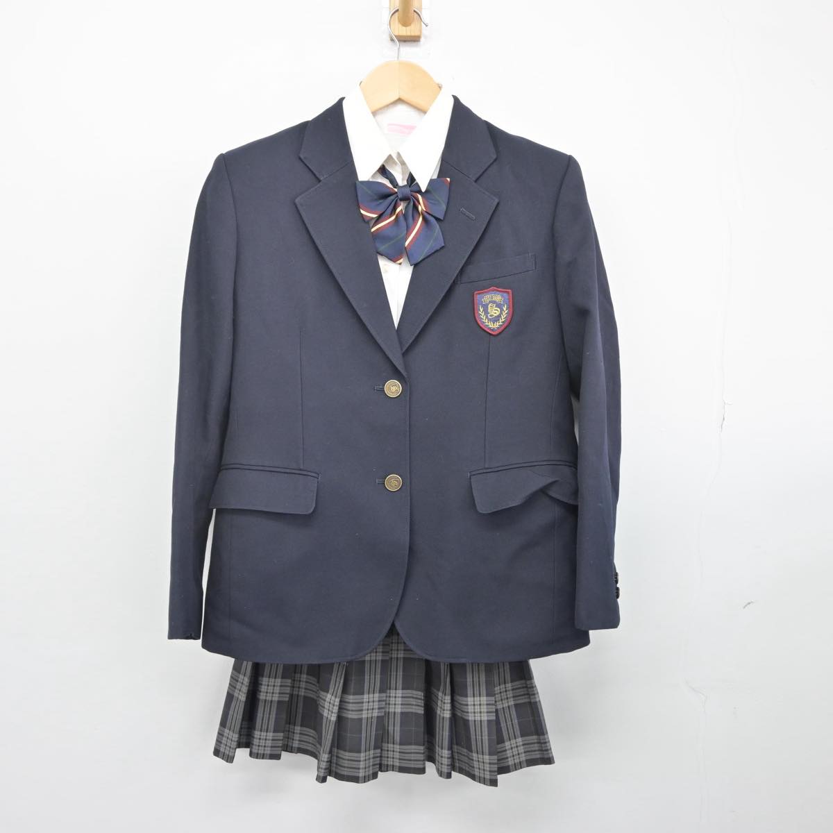 【中古】東京都 桜町高等学校 女子制服 4点（ブレザー・シャツ・スカート）sf029501