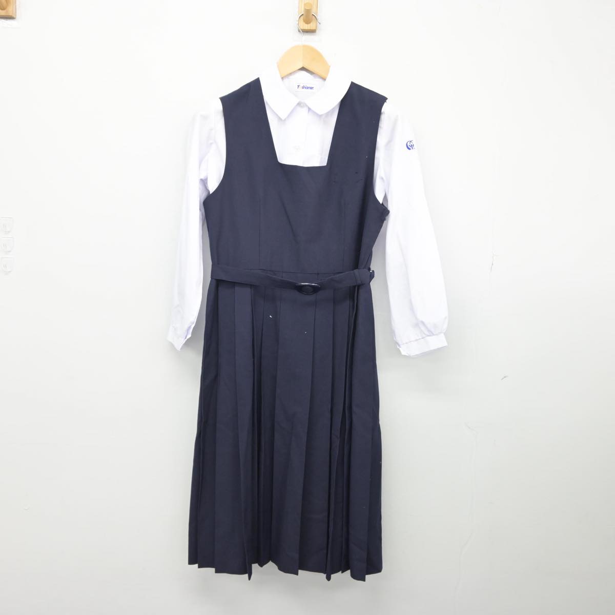 【中古】埼玉県 春日部中学校 女子制服 3点（シャツ・シャツ・ジャンパースカート）sf029512