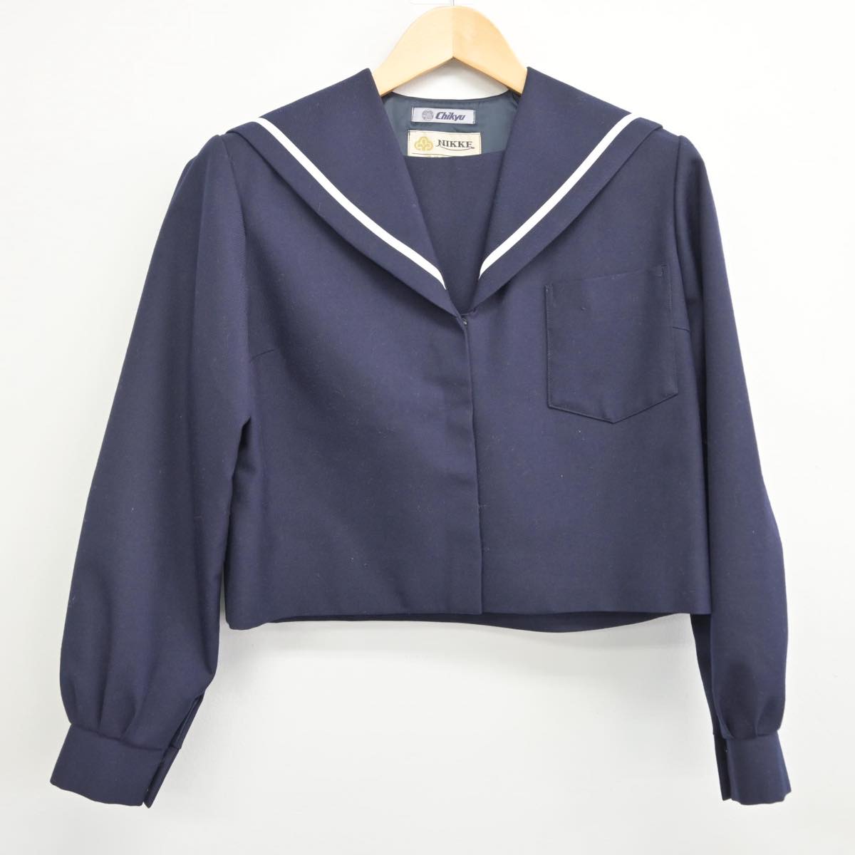 【中古】和歌山県 海南市立海南中学校 女子制服 2点（セーラー服・スカート）sf029624