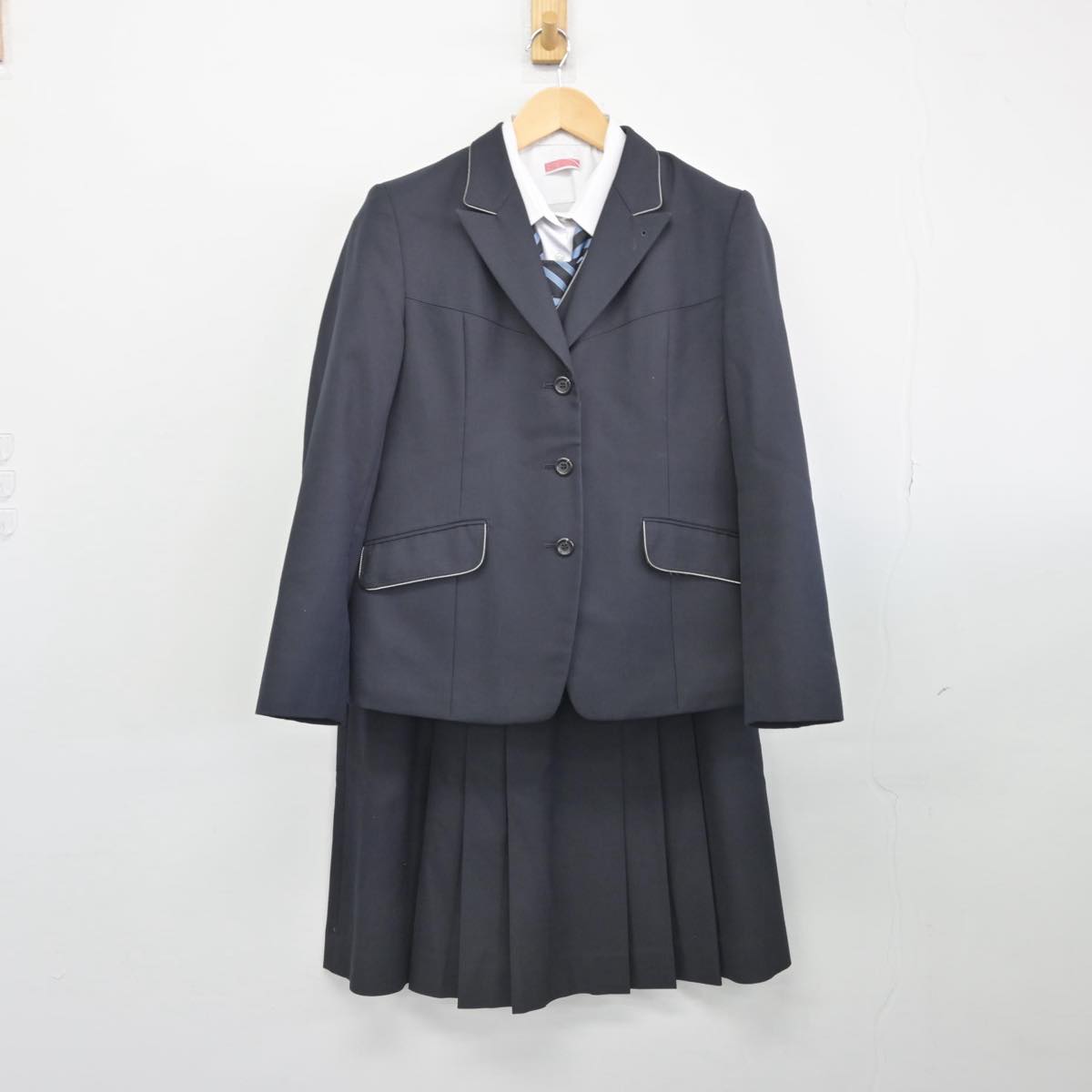 【中古】北海道 札幌藻岩高等学校 女子制服 5点（ブレザー・ベスト・シャツ・スカート）sf029728