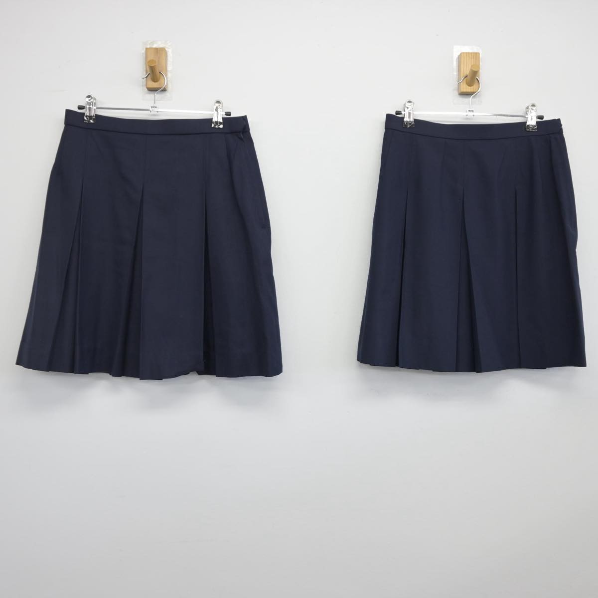 【中古】愛知県 旭野高等学校 女子制服 2点（スカート）sf029739