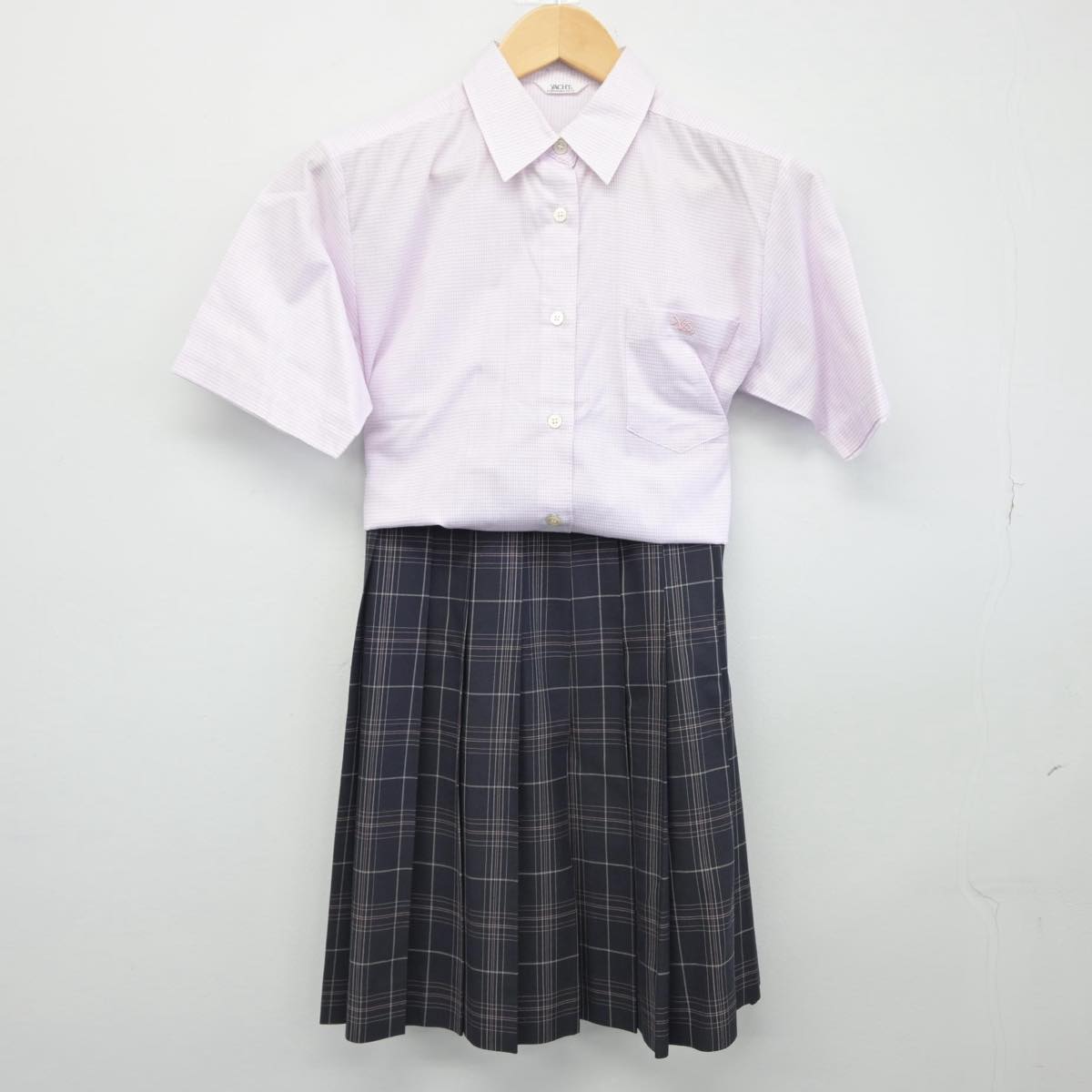 【中古】山口県 野田学園中学高等学校 女子制服 2点（シャツ・スカート）sf029748