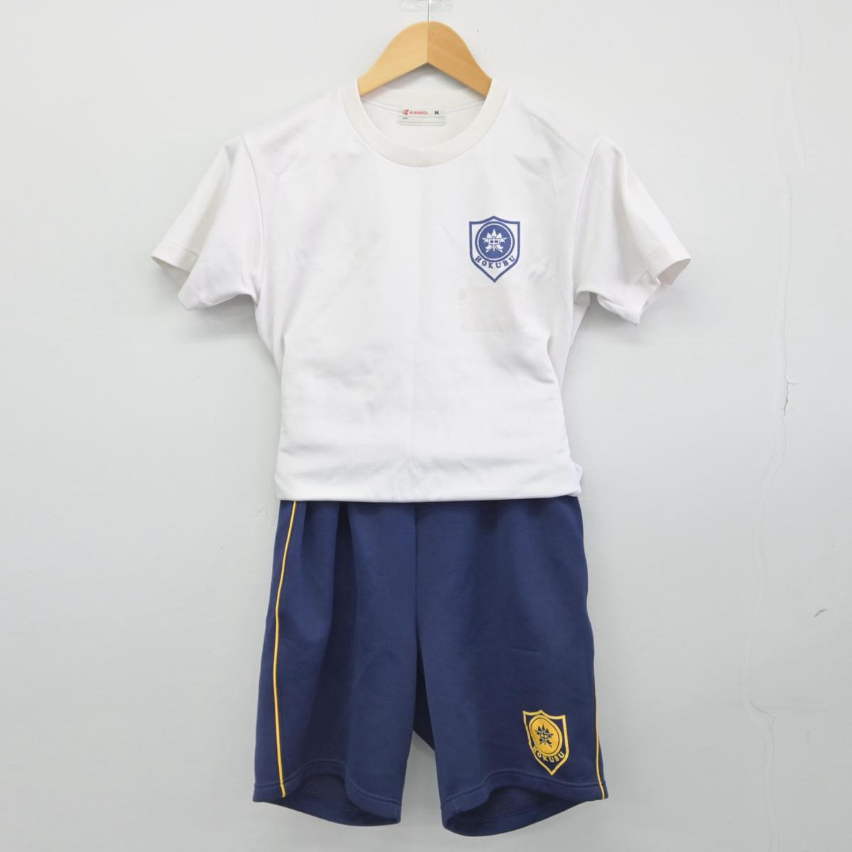 【中古】長野県 長野市立北部中学校 女子制服 2点（体操服 上・体操服 下）sf029775